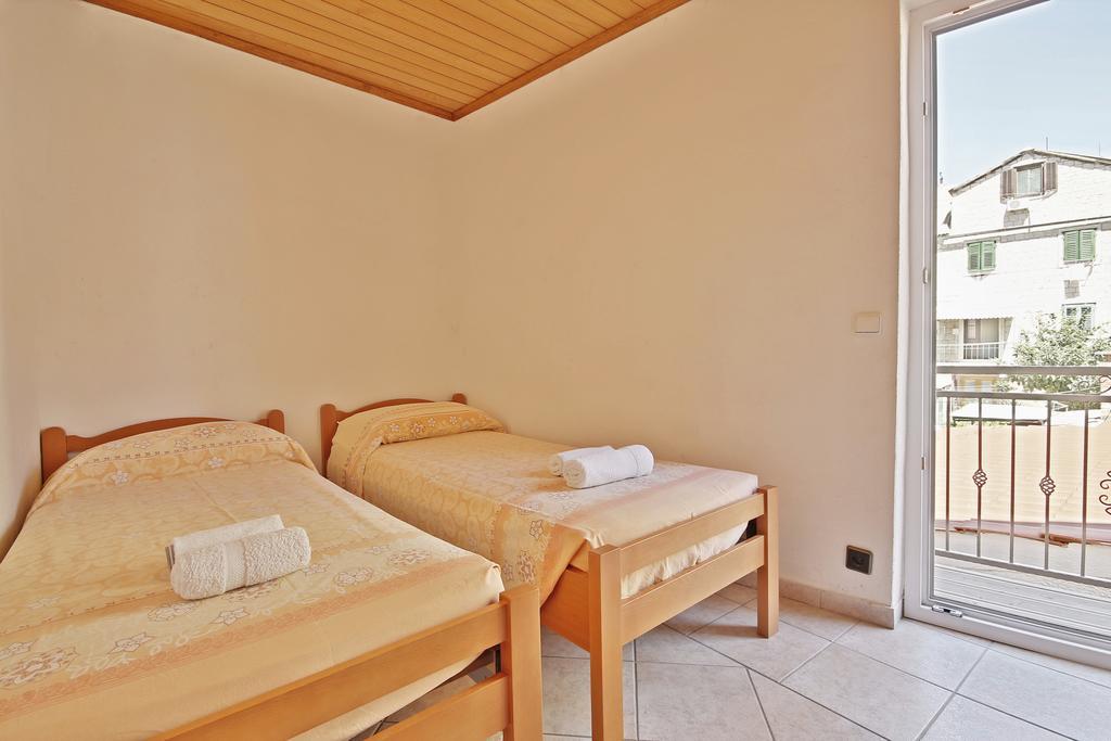Guesthouse Lion Split Zimmer foto